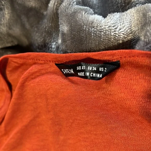 Shein Top - Picture 2 of 2